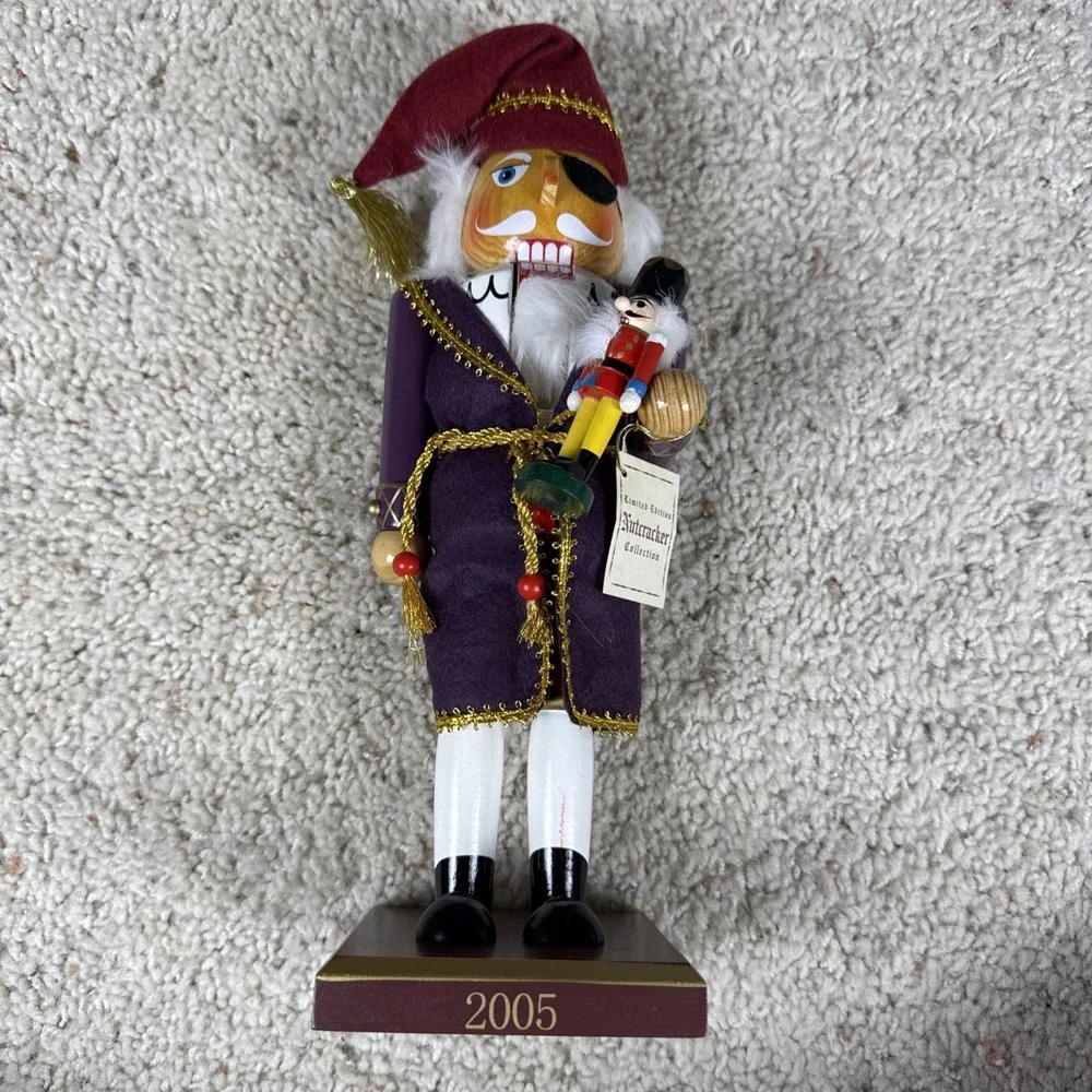 NUTCRACKER BALLET 2005 TARGET LIMITED EDITION DROSSELMEIR CHRISTMAS FIGURE